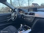 BMW 3-Serie 320i High executive/NAP/APK/LMV/PDC/NAVI
