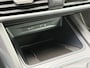 SEAT Leon Sportstourer 1.0 TSI Style Business Intense Stoel- en stuurverwarming | Digitale cockpit | Keyless entry | Elektrisch bedienbare achterklep | Apple CarPlay/Android Auto | Parkeersensoren voor en achter | Achteruitrijcamera