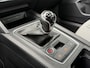 SEAT Leon Sportstourer 1.0 TSI Style Business Intense Stoel- en stuurverwarming | Digitale cockpit | Keyless entry | Elektrisch bedienbare achterklep | Apple CarPlay/Android Auto | Parkeersensoren voor en achter | Achteruitrijcamera