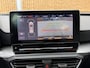 SEAT Leon Sportstourer 1.0 TSI Style Business Intense Stoel- en stuurverwarming | Digitale cockpit | Keyless entry | Elektrisch bedienbare achterklep | Apple CarPlay/Android Auto | Parkeersensoren voor en achter | Achteruitrijcamera