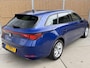 SEAT Leon Sportstourer 1.0 TSI Style Business Intense Stoel- en stuurverwarming | Digitale cockpit | Keyless entry | Elektrisch bedienbare achterklep | Apple CarPlay/Android Auto | Parkeersensoren voor en achter | Achteruitrijcamera