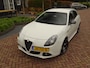 Alfa Romeo Giulietta 1.4 Turbo | Schaalstoelen | Sprint | 18" | Dyn.Clignoteurs | All Black!