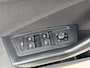 Volkswagen T-Roc 1.5 TSI Sport Business R-line Automaat | LED verlichting | Stoelverwarming | Achteruitrijcamera | Digitale cockpit | Apple CarPlay/Android Auto | Climate control | Cruise control adaptief | Parkeersensoren voor en achter