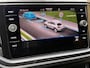 Volkswagen T-Roc 1.5 TSI Sport Business R-line Automaat | LED verlichting | Stoelverwarming | Achteruitrijcamera | Digitale cockpit | Apple CarPlay/Android Auto | Climate control | Cruise control adaptief | Parkeersensoren voor en achter