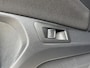 Volkswagen T-Roc 1.5 TSI Sport Business R-line Automaat | LED verlichting | Stoelverwarming | Achteruitrijcamera | Digitale cockpit | Apple CarPlay/Android Auto | Climate control | Cruise control adaptief | Parkeersensoren voor en achter