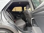 Volkswagen T-Roc 1.5 TSI Sport Business R-line Automaat | LED verlichting | Stoelverwarming | Achteruitrijcamera | Digitale cockpit | Apple CarPlay/Android Auto | Climate control | Cruise control adaptief | Parkeersensoren voor en achter