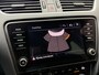 Skoda Octavia 1.0 TSI Greentech Business Edition Stoelverwarming | Half leer/stof | Climate control | Cruise control | Getint glas | DAB ontvanger | 17 inch lichtmetalen velgen | Navigatiesysteem | Apple CarPlay/Android Auto | Parkeersensoren achter