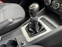 Skoda Octavia 1.0 TSI Greentech Business Edition Stoelverwarming | Half leer/stof | Climate control | Cruise control | Getint glas | DAB ontvanger | 17 inch lichtmetalen velgen | Navigatiesysteem | Apple CarPlay/Android Auto | Parkeersensoren achter