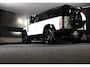 Land Rover Defender 110 2.0 P300e 110 X-Sport SE / Head Up / Koelbox / Memory / Meridian / 360 Camera / Open Pano / 23 Inch
