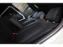 Land Rover Defender 110 2.0 P300e 110 X-Sport SE / Head Up / Koelbox / Memory / Meridian / 360 Camera / Open Pano / 23 Inch
