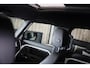 Land Rover Defender 110 2.0 P300e 110 X-Sport SE / Head Up / Koelbox / Memory / Meridian / 360 Camera / Open Pano / 23 Inch