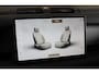 Land Rover Defender 110 2.0 P300e 110 X-Sport SE / Head Up / Koelbox / Memory / Meridian / 360 Camera / Open Pano / 23 Inch