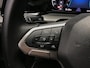 Volkswagen Golf 1.5 eTSI R-Line I Massage I Dode Hoek I Carplay I Clima I Cruise I Led I ACC I Ambiance verl. I Keyless I Dealer.