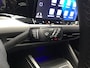 Volkswagen Golf 1.5 eTSI R-Line I Massage I Dode Hoek I Carplay I Clima I Cruise I Led I ACC I Ambiance verl. I Keyless I Dealer.