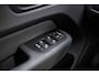 Volvo XC60 2.0 T6 Plug-in hybrid AWD Ultra Black Edition | Panoramadak | Luchtvering | Trekhaak | Head-Up Display | 360 Graden Camera | Harman Kardon Audio | Sportstoelen | Lichtmetalen Velgen 21 inch | Elektrische Achterklep | Parkeersensoren