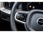 Volvo XC60 2.0 T6 Plug-in hybrid AWD Ultra Black Edition | Panoramadak | Luchtvering | Trekhaak | Head-Up Display | 360 Graden Camera | Harman Kardon Audio | Sportstoelen | Lichtmetalen Velgen 21 inch | Elektrische Achterklep | Parkeersensoren