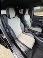 Peugeot 2008 Peugeot e-2008 GT 50 Kwh, Leer carplay  1e eigen.  Led