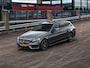 Mercedes-Benz C-klasse Estate 180 Sport Edition Premium Plus AMG Night Edition Panoramadak Camera Navigatie LED Stoelverwarming Sfeerverlichting Dealeronderhouden