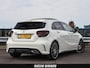 Mercedes-Benz A-klasse 180 d AMG White Art Edition Panoramadak Camera LED Stoelverwarming Sfeerverlichting Apple CarPlay/Android Auto Dealeronderhouden