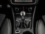 Mercedes-Benz A-klasse 180 d AMG White Art Edition Panoramadak Camera LED Stoelverwarming Sfeerverlichting Apple CarPlay/Android Auto Dealeronderhouden