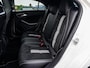 Mercedes-Benz A-klasse 180 d AMG White Art Edition Panoramadak Camera LED Stoelverwarming Sfeerverlichting Apple CarPlay/Android Auto Dealeronderhouden