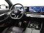 BMW i5 eDrive40 84 kWh | M-Pakket | SOH 97% | Harman/Kardon | Comfortstoelen + Memory | Curved Display | 360 Camera | Apple CarPlay/ Android Auto | Trekhaak |