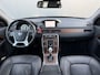 Volvo XC70 2.4 D5 Summum | Schuifdak | Xenon | Stoelventilatie