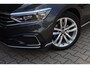 Volkswagen Passat Variant 1.4 TSI PHEV GTE Business | Trekhaak | Matrix | Camera |