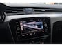Volkswagen Passat Variant 1.4 TSI PHEV GTE Business | Trekhaak | Matrix | Camera |