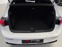 Volkswagen Golf 1.5 eTSI 3x R-Line CarPlay Camera