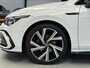 Volkswagen Golf 1.5 eTSI 3x R-Line CarPlay Camera
