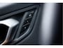 BMW 1-Serie 120 | M Sport Pro | Rosso Corsa Individual | Panoramadak | Harman Kardon | Driving Assistant Plus | Head-Up Display | 19" LM Velgen | M Compound Remsysteem | Elektrisch verstelbare Voorstoelen |