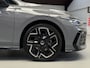 Volkswagen Golf 1.5 TSI 3x R-Line Facelift CarPlay Camera