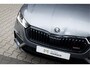 Skoda Octavia Combi 1.4 TSI RS iV PHEV 245PK | Business | Matrix Beam | 19" LM Velgen | Elek. Trekhaak | 360 Graden Camera | Head-Up Display | Geventileerde Massagestoelen | Navi Columbus incl. Apple CarPlay |