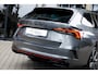 Skoda Octavia Combi 1.4 TSI RS iV PHEV 245PK | Business | Matrix Beam | 19" LM Velgen | Elek. Trekhaak | 360 Graden Camera | Head-Up Display | Geventileerde Massagestoelen | Navi Columbus incl. Apple CarPlay |