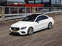 Mercedes-Benz E-klasse 220 d AMG Line Night Edition Panoramadak Widescreen Sfeerverlichting Apple CarPlay Android Auto Camera Stoelverwarming LED