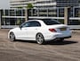 Mercedes-Benz E-klasse 220 d AMG Line Night Edition Panoramadak Widescreen Sfeerverlichting Apple CarPlay Android Auto Camera Stoelverwarming LED