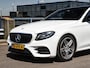 Mercedes-Benz E-klasse 220 d AMG Line Night Edition Panoramadak Widescreen Sfeerverlichting Apple CarPlay Android Auto Camera Stoelverwarming LED