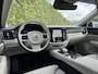 Volvo V60 T8 Plug-in hybrid AWD Plus Dark
