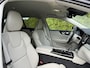 Volvo V60 T8 Plug-in hybrid AWD Plus Dark