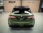 BMW M5 5-serie Touring Unieke kleur, Vossen 23/22 inch,Akrapovic, Carbon pack rondom