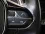 Peugeot 2008 1.2 PureTech GT Stoere uitvoering! FOCAL HiFi en TREKHAAK afneembare kogel !