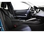 Peugeot 408 e-408 Allure 58 kWh | NIEUW | COMFORT / CONNECT / 360 VISION & DRIVE ASSIST- PACK | STUURVERWARMIMG | DAB | APPLE | CAMERA