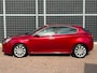 Alfa Romeo Giulietta 1.4 T Distinctive | Rosso Competizione | Automaat