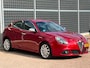 Alfa Romeo Giulietta 1.4 T Distinctive | Rosso Competizione | Automaat