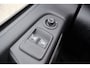 Renault Trafic 1.6 dCi Airco Inrichting Imperiaal Sidebars