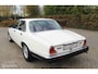 Jaguar XJ 4.2 | origineel 98.000 km | Tudor White on Red