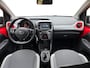 Toyota Aygo 1.0 VVT-i x-joy Automaat | Climate Controle | achteruitrijcamera | Multimedia systeem | LM Velgen |