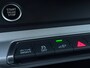 Audi Q3 45 TFSI e S edition SOH 98,13% / PANO / S-LINE / LEDER ALCANTARA / CAMERA / LED / VERWARMDE STOELEN / SPORTSTOELEN