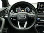 Audi Q5 50 TFSI e S Line PHEV 300pk Dealer O.H | Trekhaak Af Fabriek | Head Up | Camera | Alcantara Sportstoelen Verwarmd | Apple Carplay | Keyless | Navigatie | Cruise Control | Virtual | DAB | 20" L.M | Plug In Hybrid |